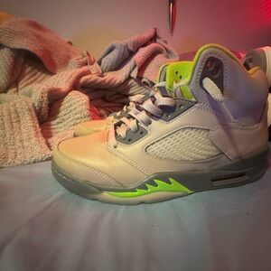 Jordan 5 green bean